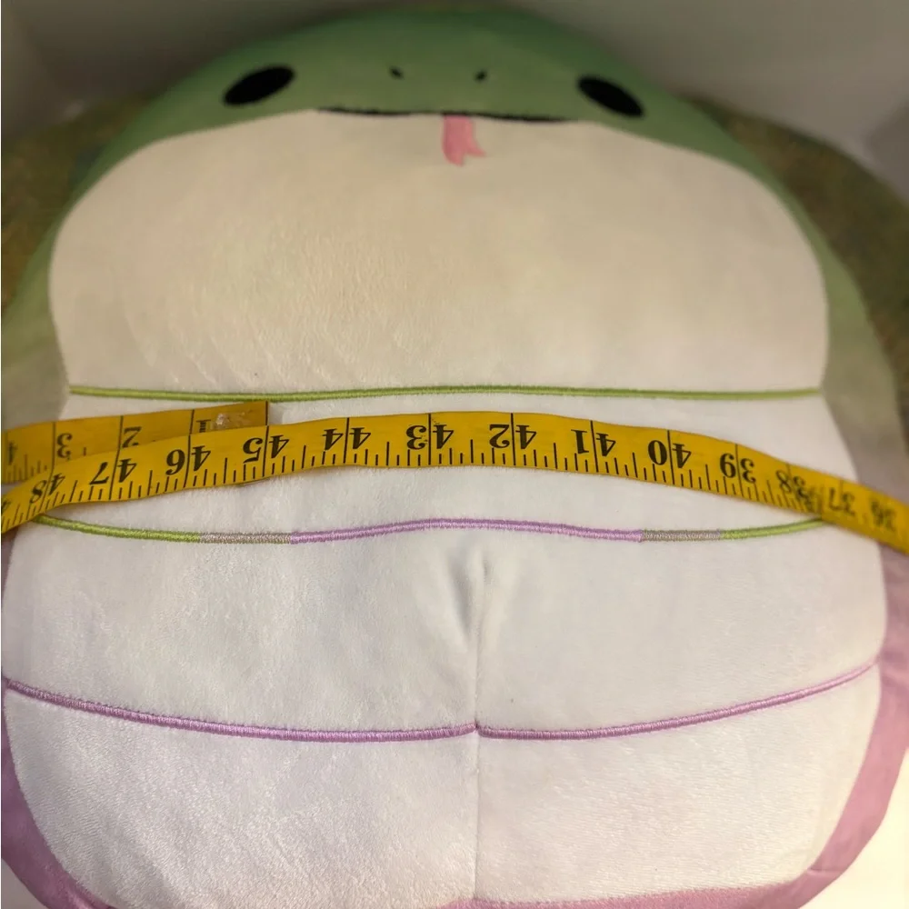 Kellytoy this squishmallows